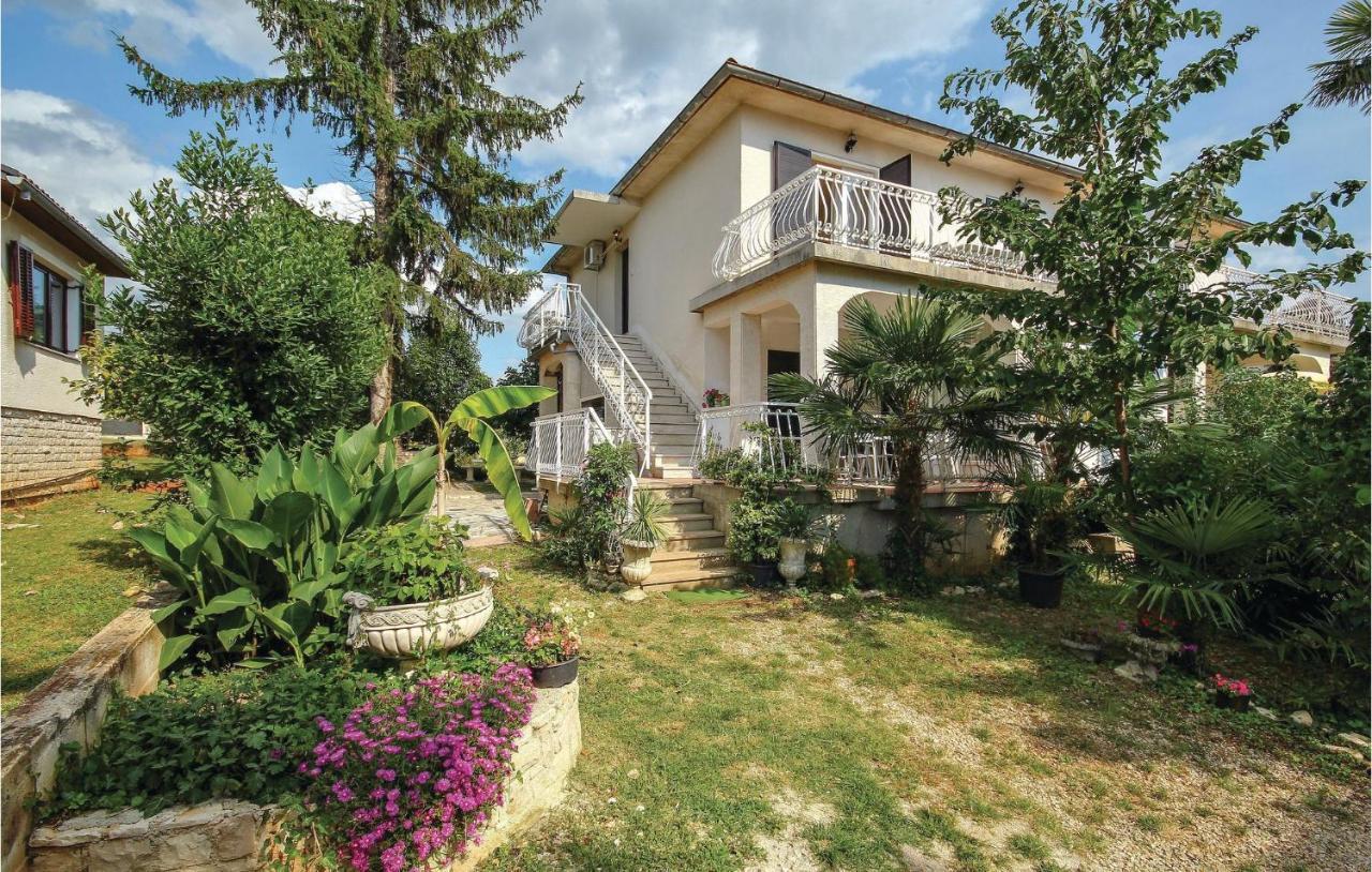 2 Bedroom Pet Friendly Apartment In Lovrecica Exterior foto